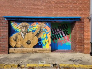 Blind Willie McTell mural located in downtown Thomson. 