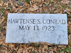 Hawtense Conrad individual headstone without date of death. She died July 4, 2000.